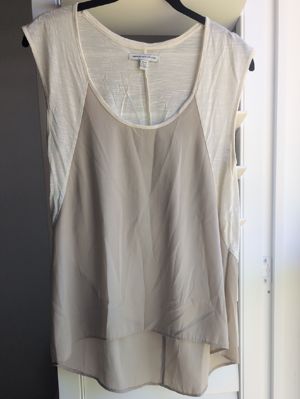Sleeveless Two-Tone Cream & Taupe American Outfitters Women’s Top